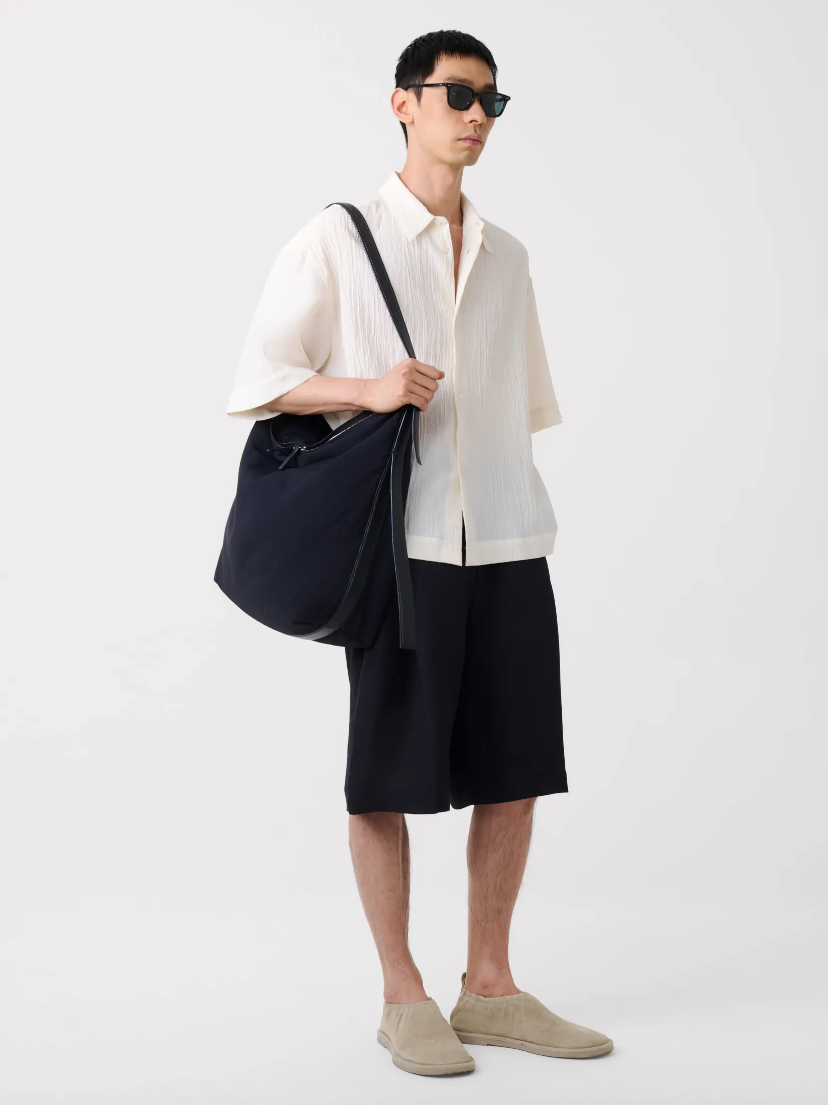 Sale Studio Nicholson Airport Bag Medium Darkest Navy