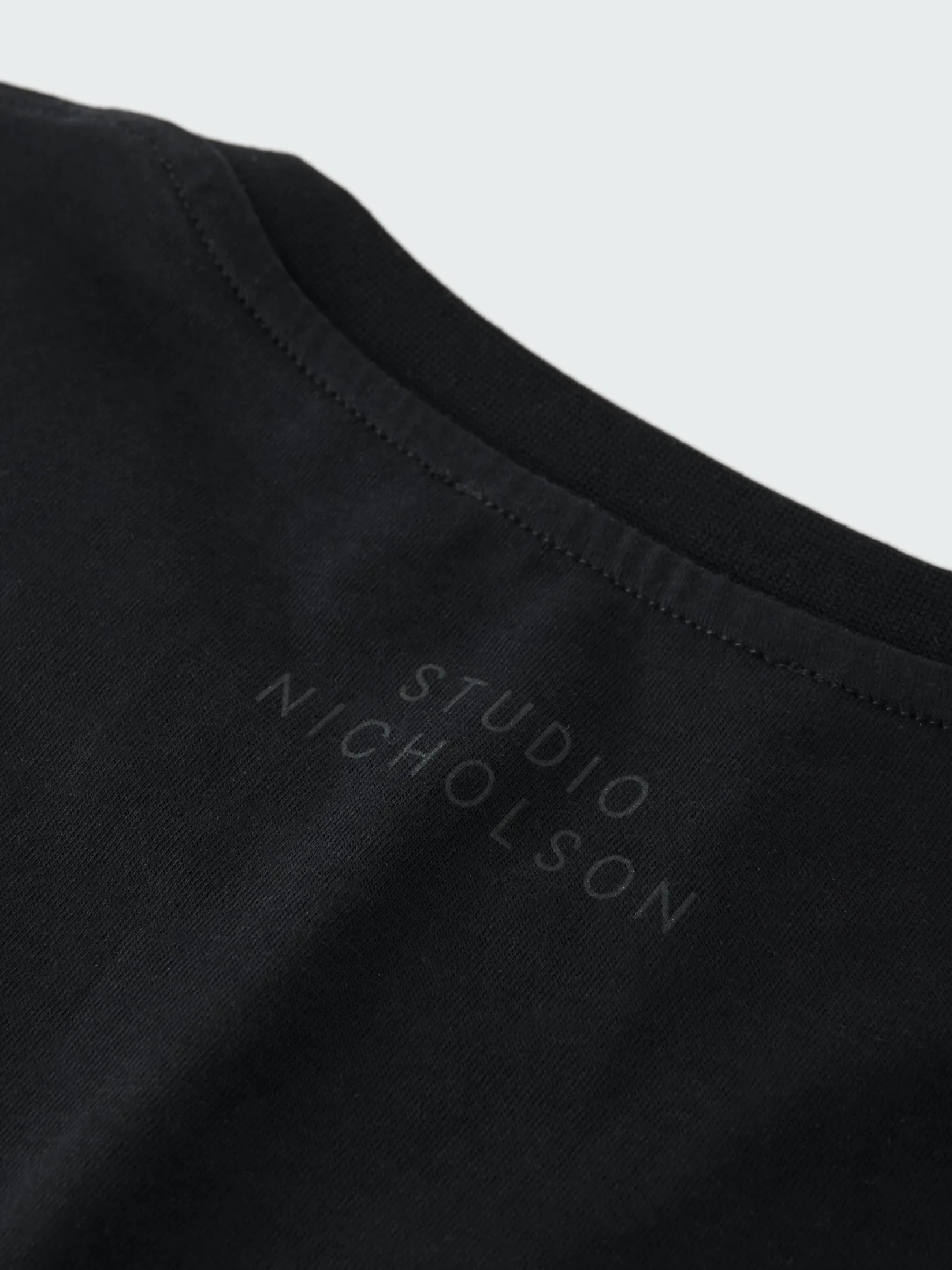 Fashion Studio Nicholson Bric T-Shirt Black