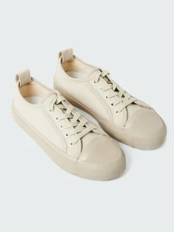 Outlet Studio Nicholson Byrd Canvas Shoe Dove