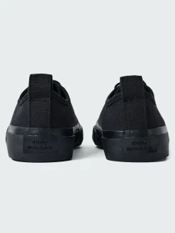 Clearance Studio Nicholson Byrd Canvas Shoe Darkest Navy