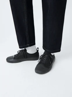 Clearance Studio Nicholson Byrd Canvas Shoe Darkest Navy
