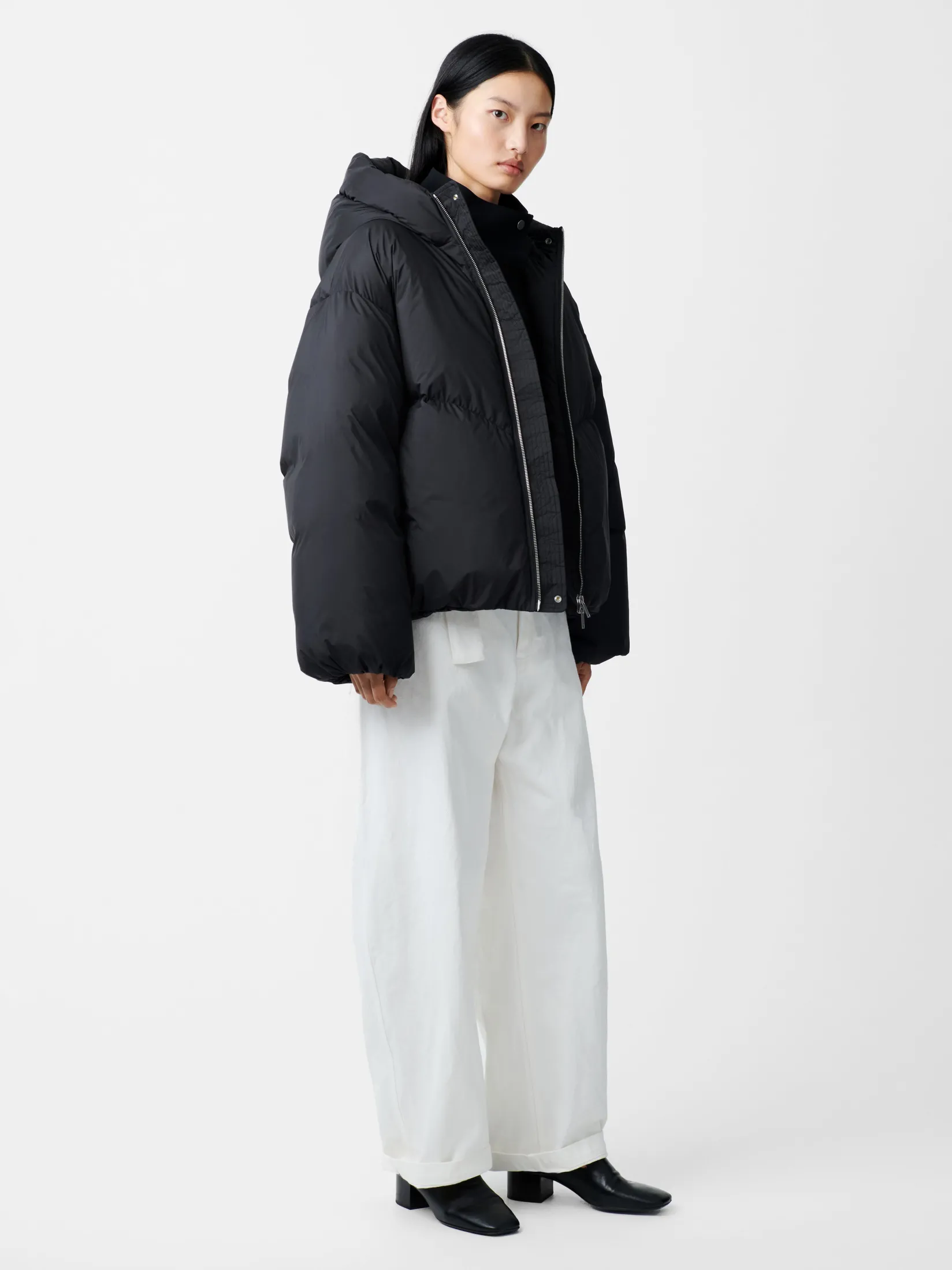 Hot Studio Nicholson Dana Down Jacket Black