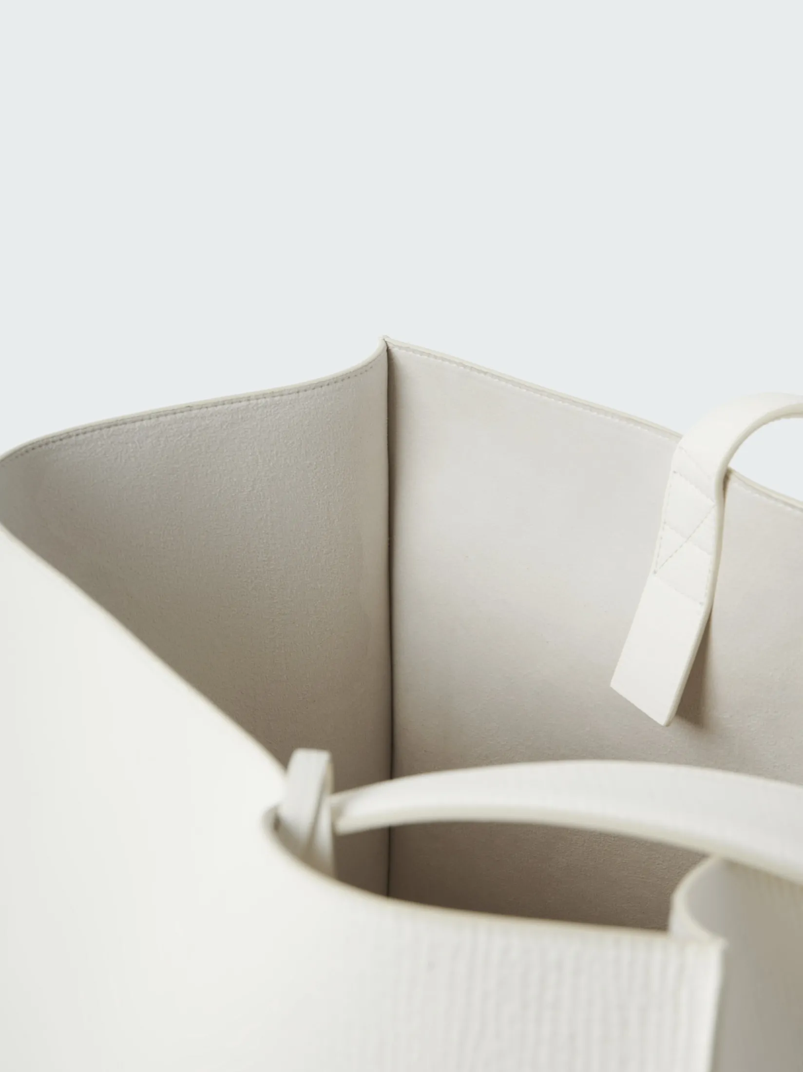 Discount Studio Nicholson Doublet Leather Bag Parchment