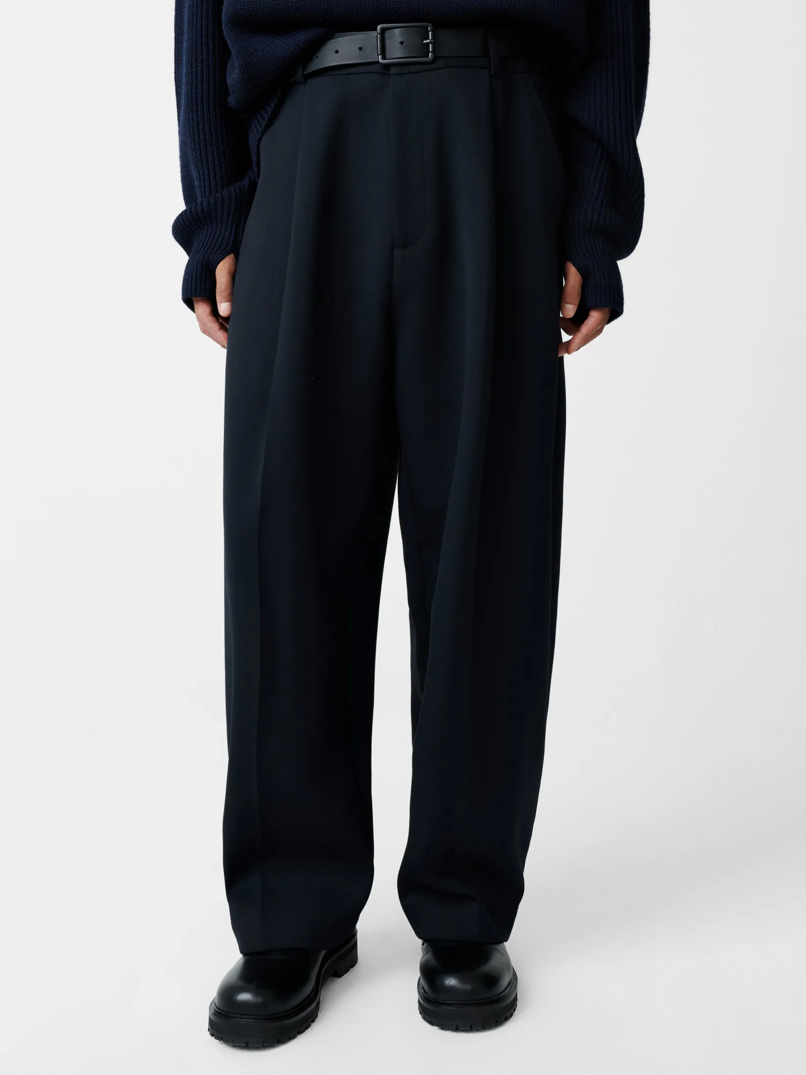 Fashion Studio Nicholson Ellis Pant Darkest Navy