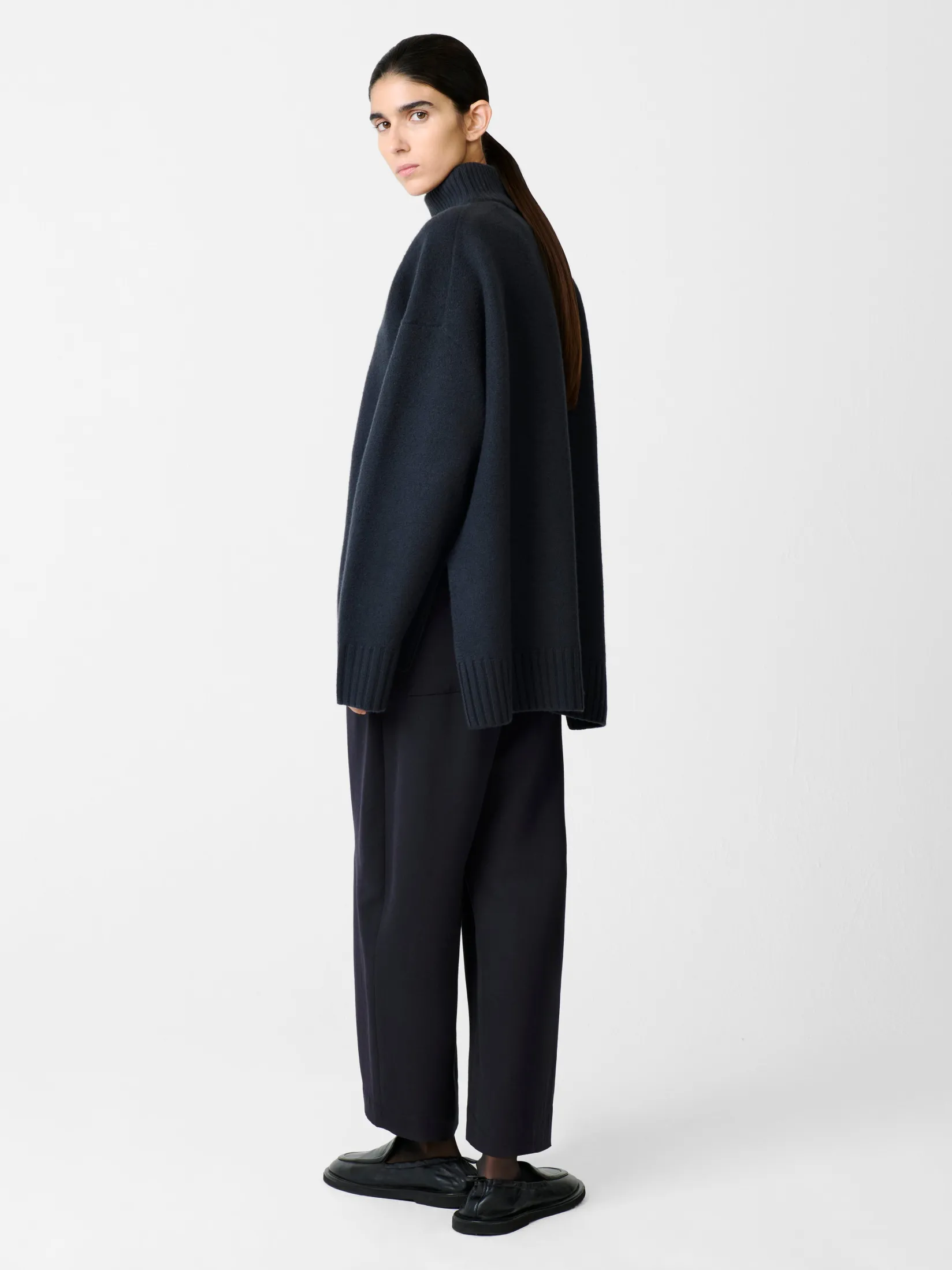 Fashion Studio Nicholson Hozu Knit Pewter