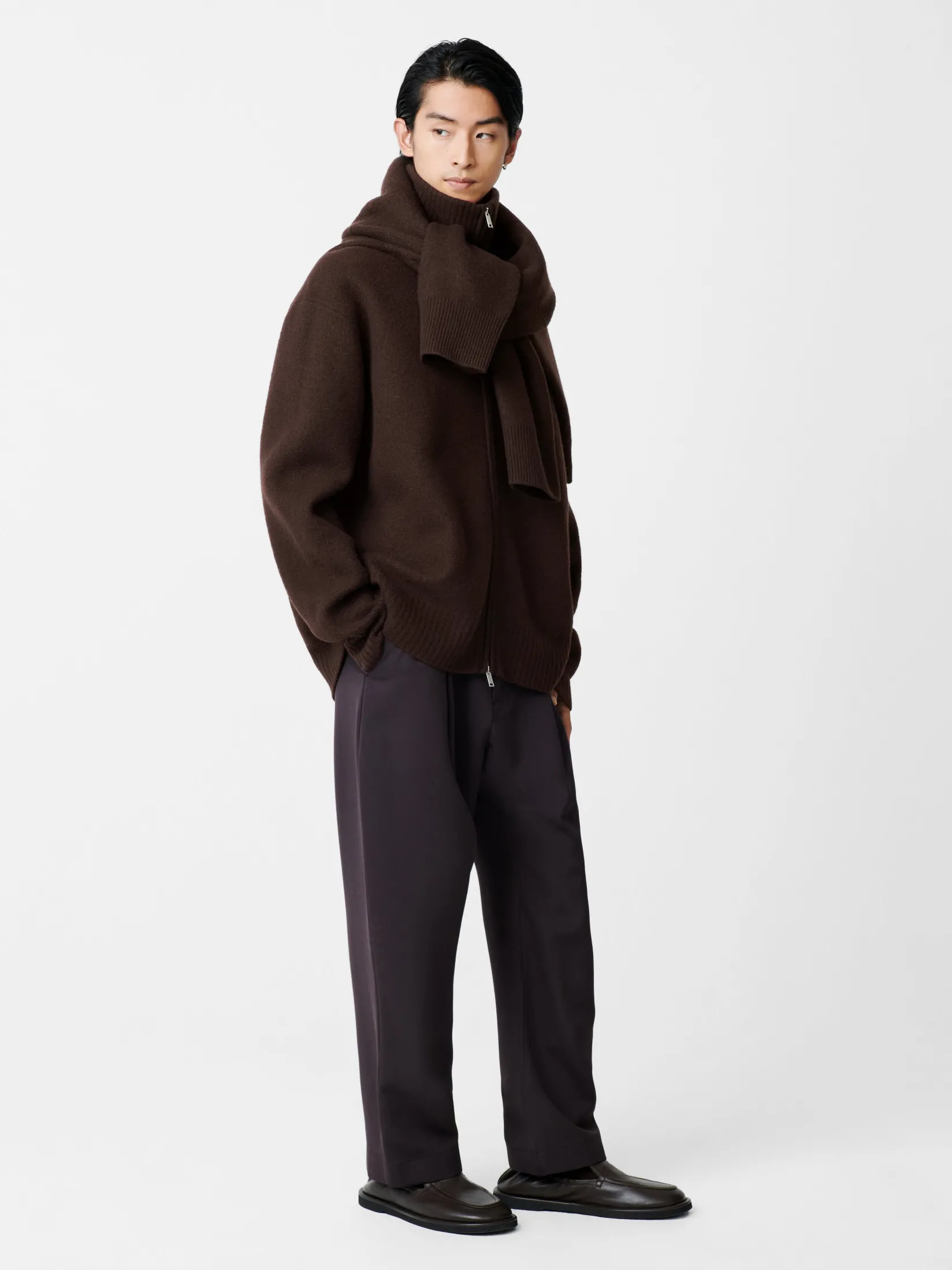 Hot Studio Nicholson Iwaki Knit Espresso Brown