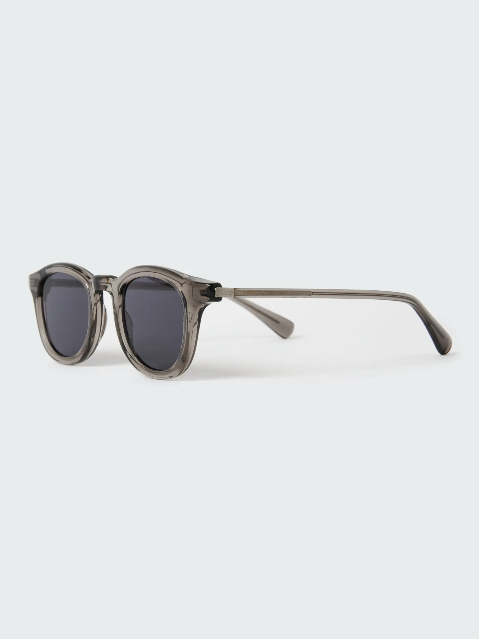 Hot Studio Nicholson Kumiki Sunglasses Grey Clear