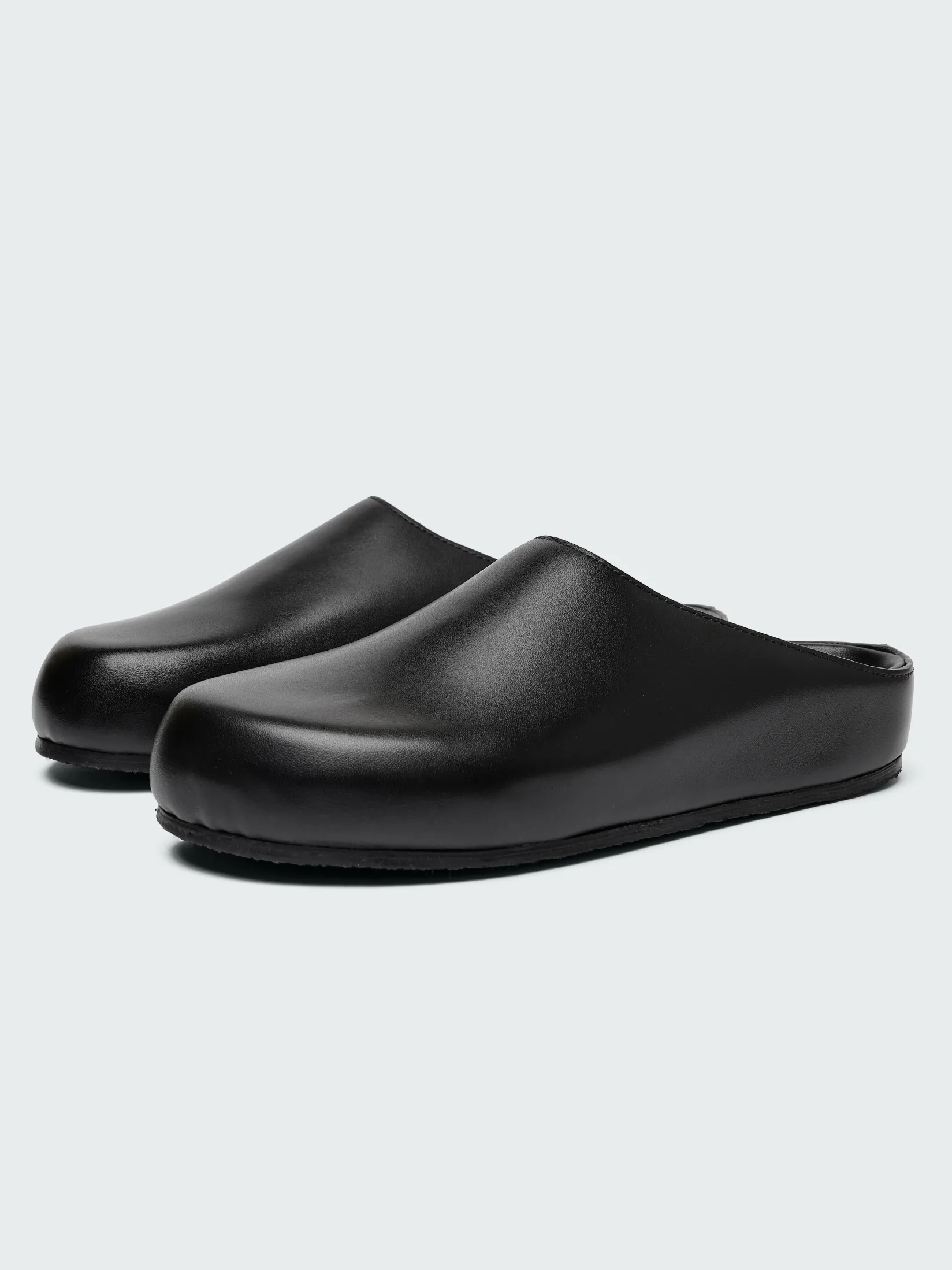 Clearance Studio Nicholson Men's Wearing Clog Black