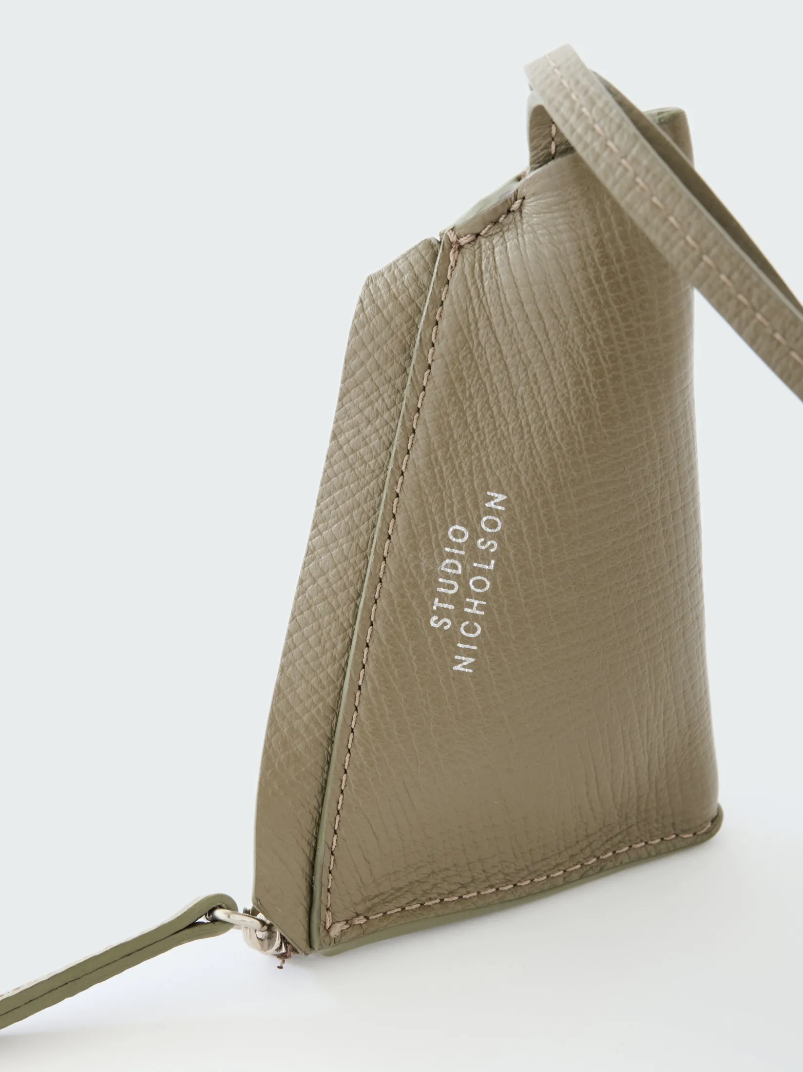 Fashion Studio Nicholson Pochi Leather Pouch Elephant