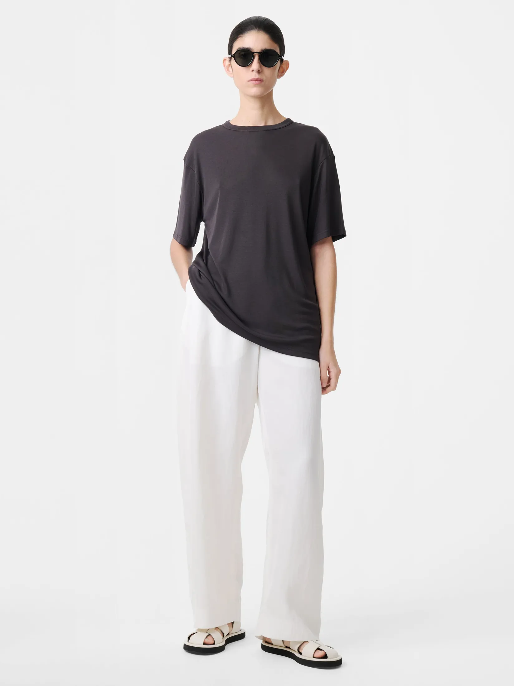 Online Studio Nicholson Rond T-Shirt Oil