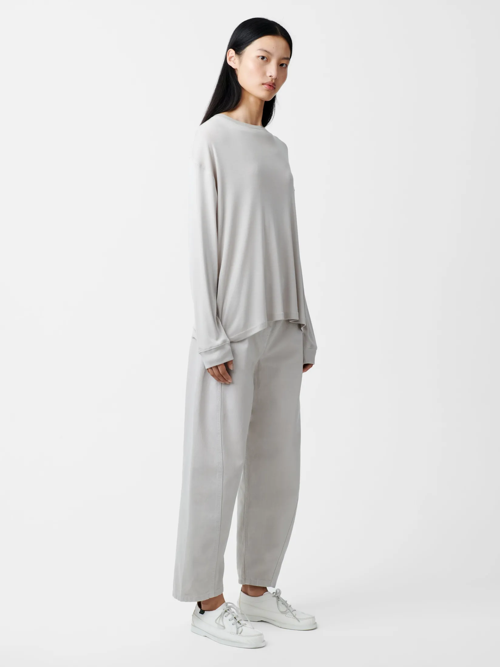 Outlet Studio Nicholson Simmons Lyocell T-shirt Bone Grey