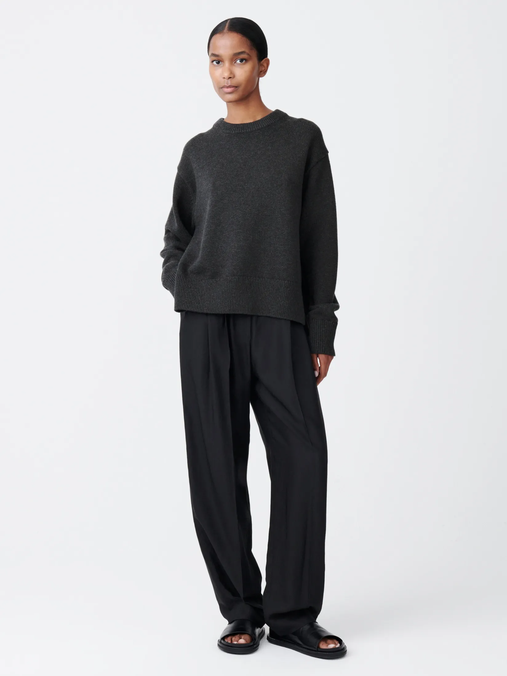 Hot Studio Nicholson Sperro Wool Pant Darkest Navy