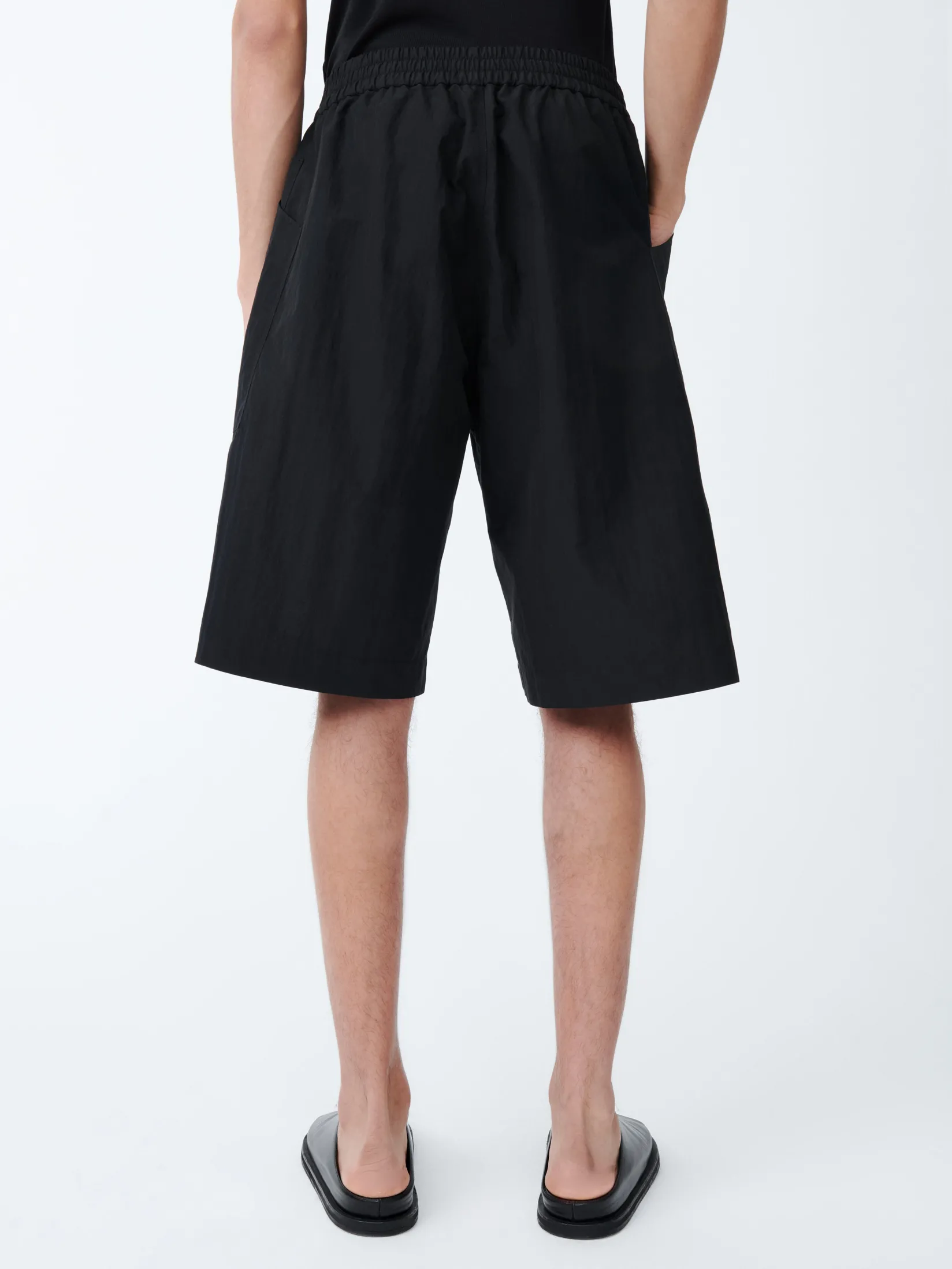 New Studio Nicholson Steel Short Black