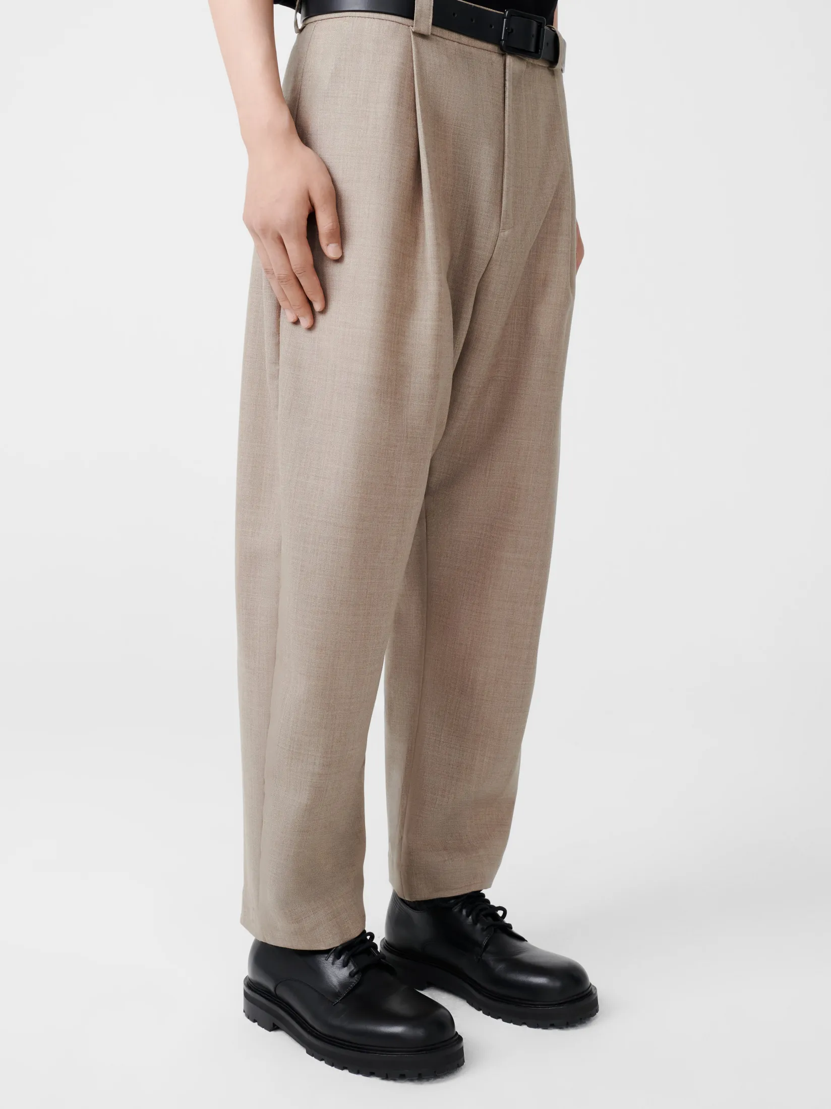 Outlet Studio Nicholson Tuck Tropical Wool Pant Straw Melange