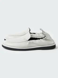 Fashion Studio Nicholson Women's Donovan Shoe Marble