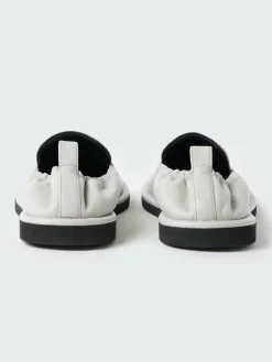 Fashion Studio Nicholson Women's Donovan Shoe Marble