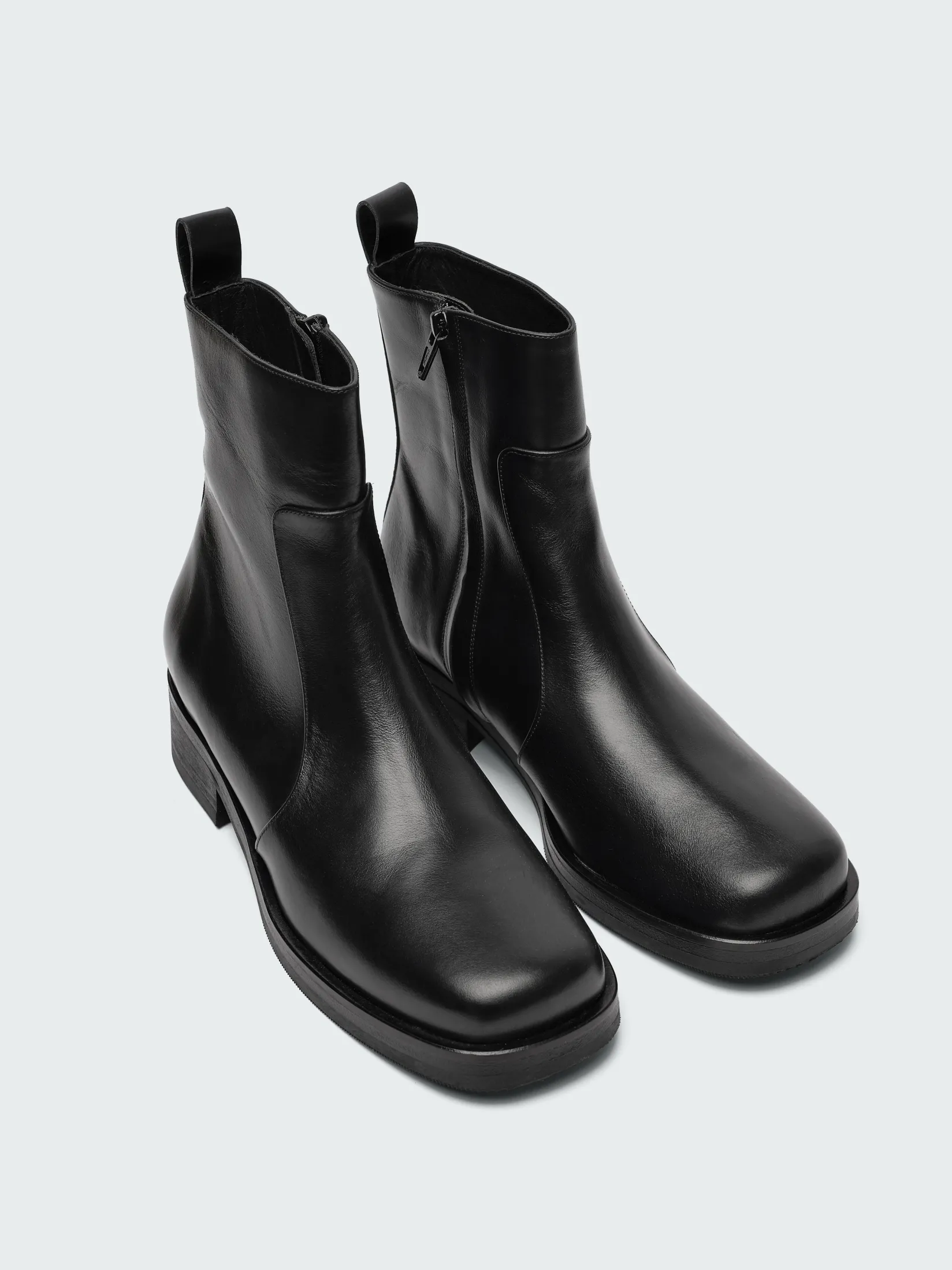Best Studio Nicholson Women's Square Boot Black